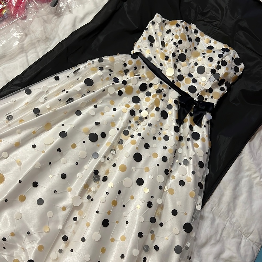 Sue Wong strapless dress. Size 0